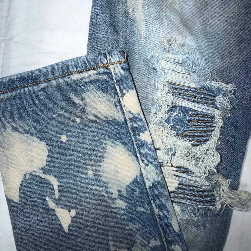 Embellish NYC Distressed Bleach Splatter Moto Skinny Jeans Blue Mens 34 x 30.5